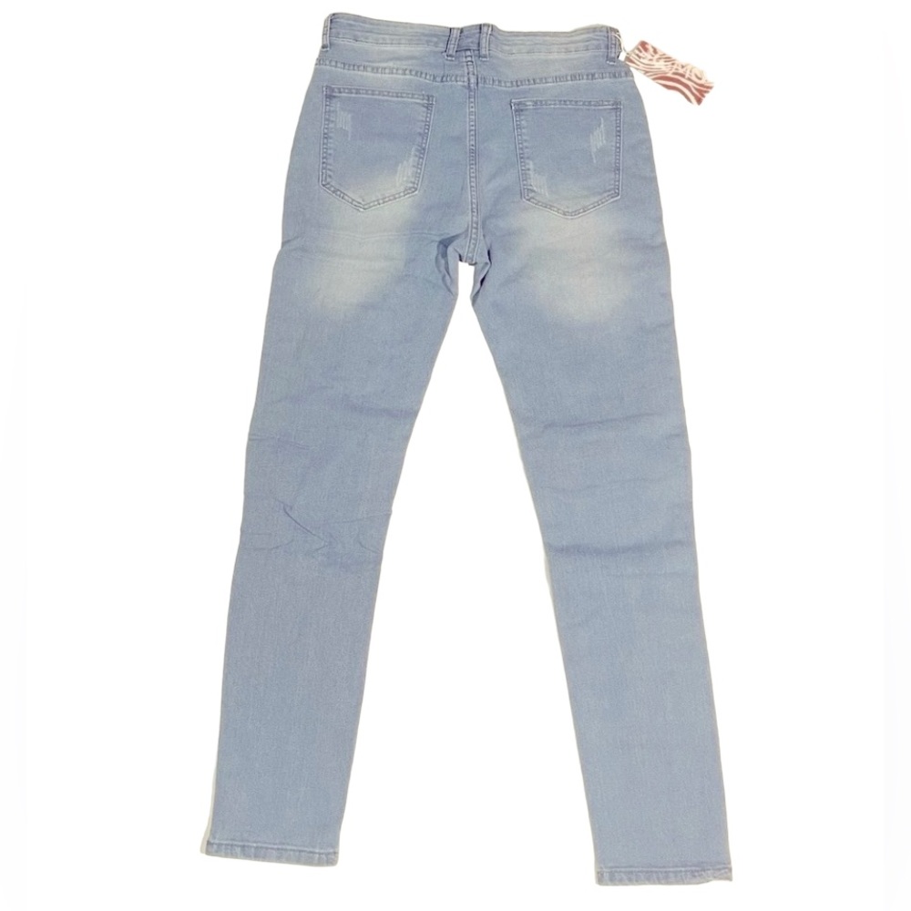 NWT GUYS  RIPPED SKINNY JEANS SIZE 32" - Picture 2 of 5